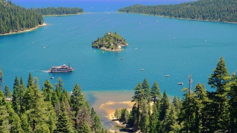 Emerald Bay State Park, California, USA